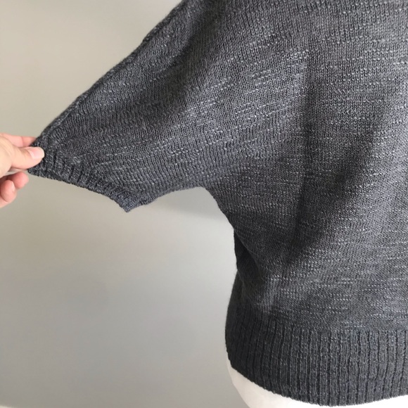 GAP Soft Grey Dolman Sleeve Sweater, Gray Sweater, V Neck, V Back sweater, S - Picture 4 of 10
